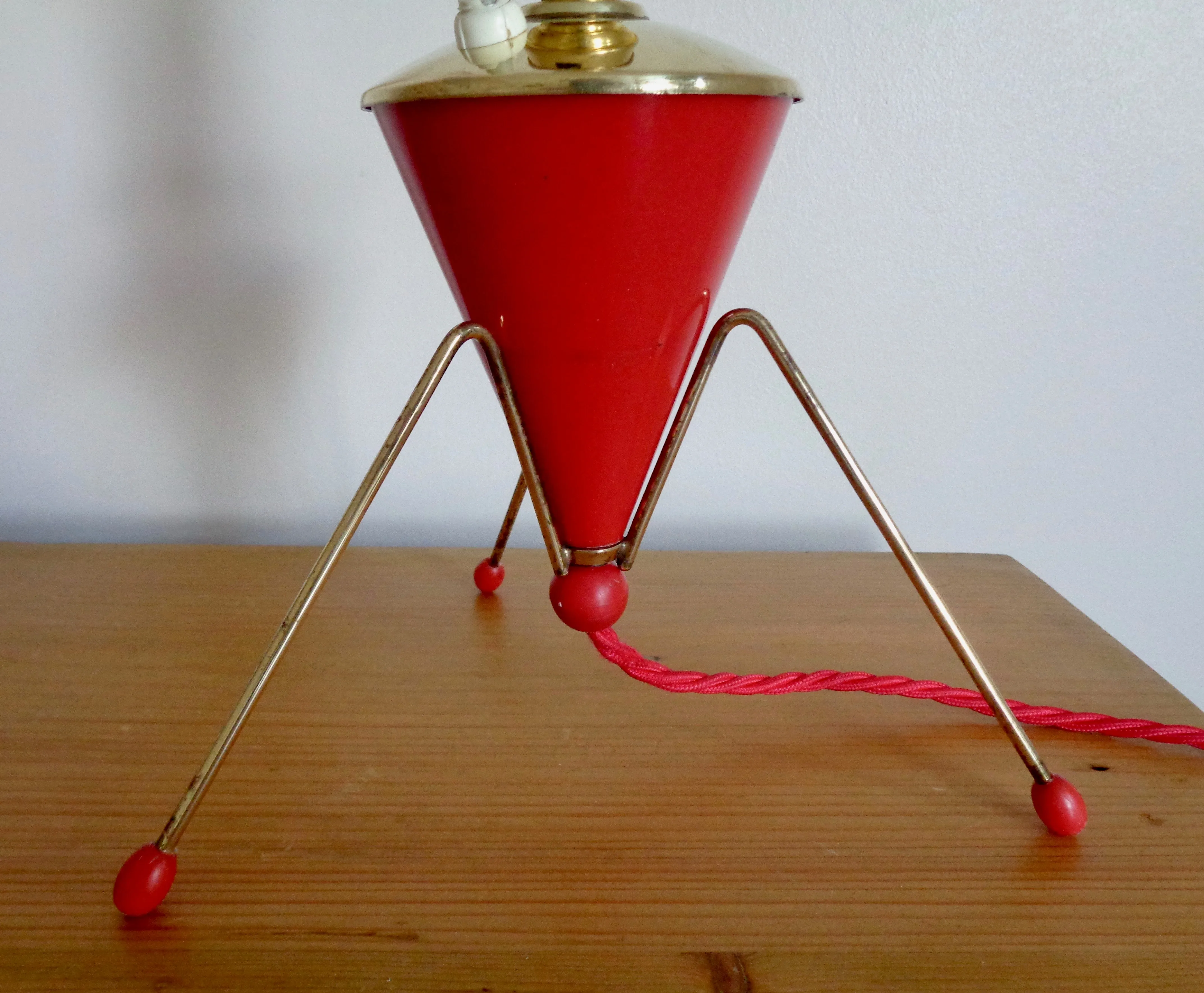 1950s Atomic Age Red Plastic & Brass Small Table Lamp