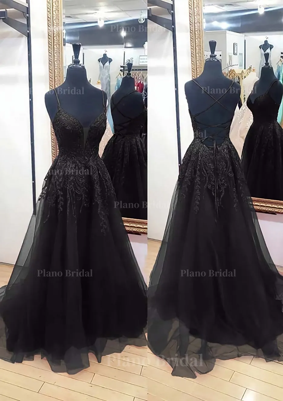 A-line V Neck Sleeveless Chapel Train Tulle Prom Dress With Appliqued Lace