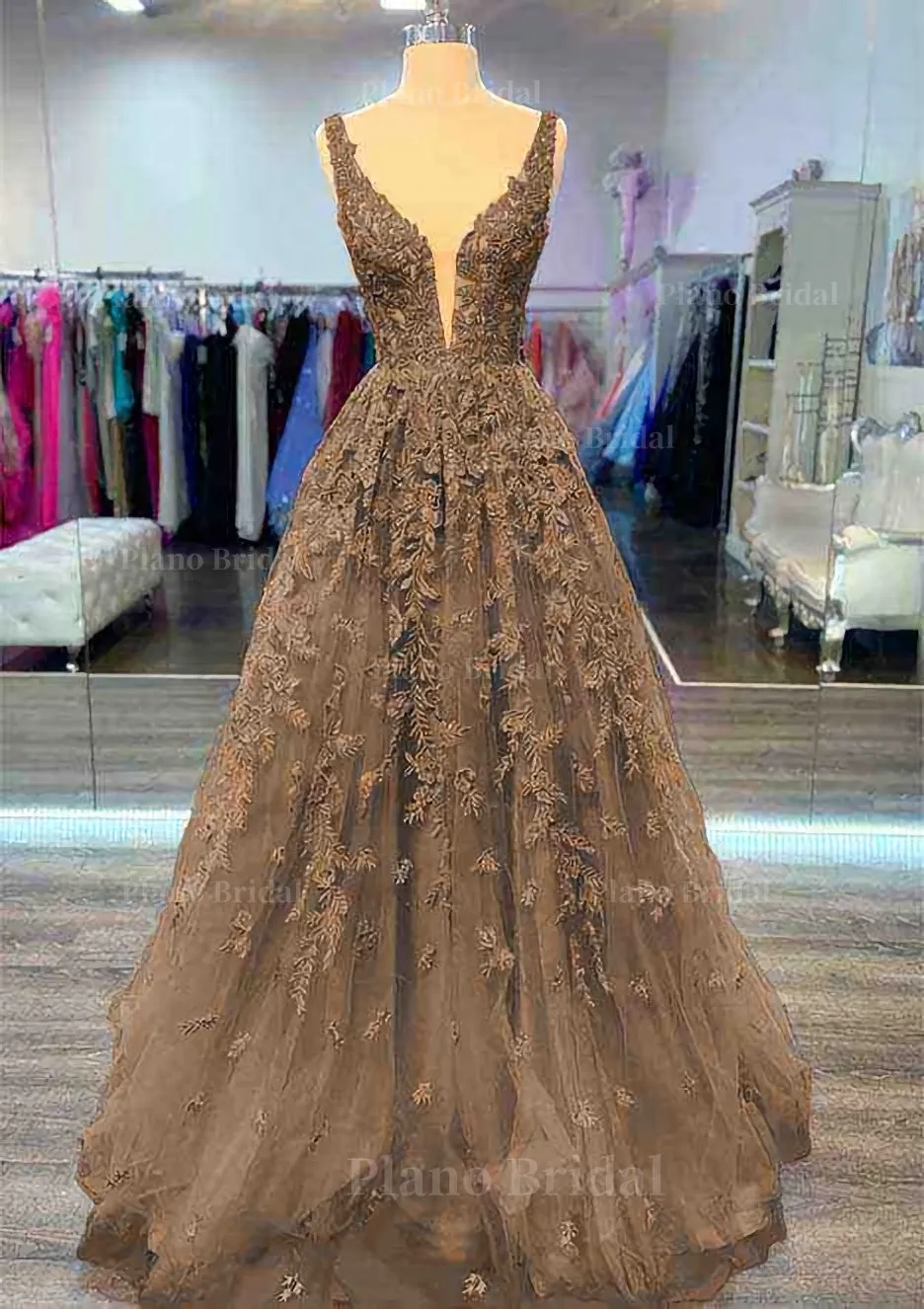 A-line V Neck Sleeveless Long/Floor-Length Lace Prom Dress With Beading