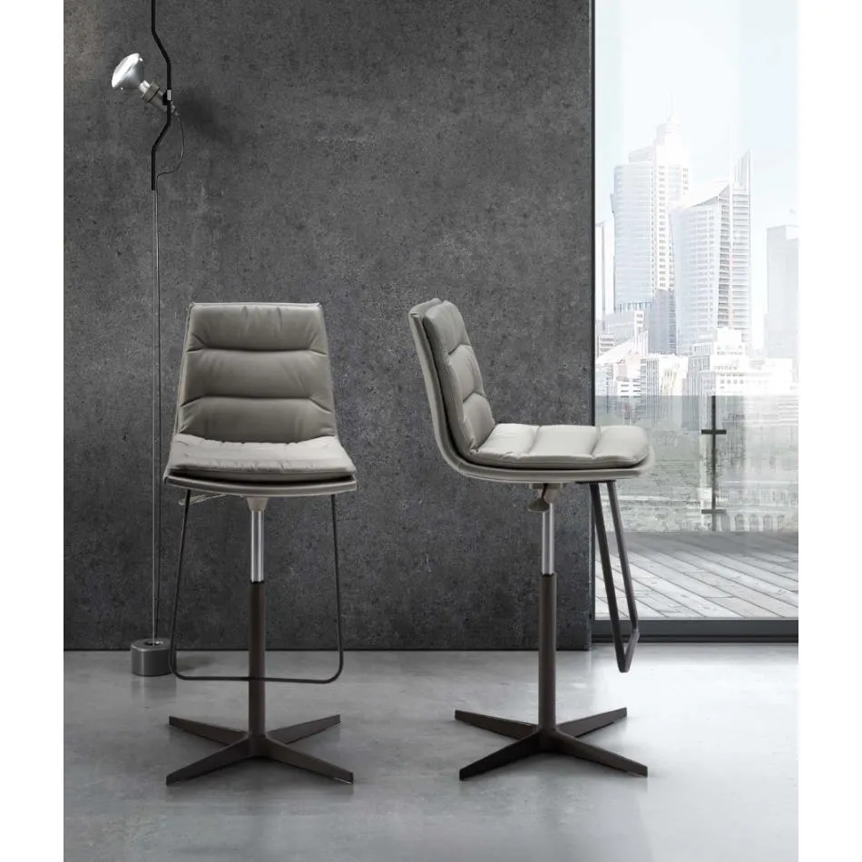 Conforta Stool