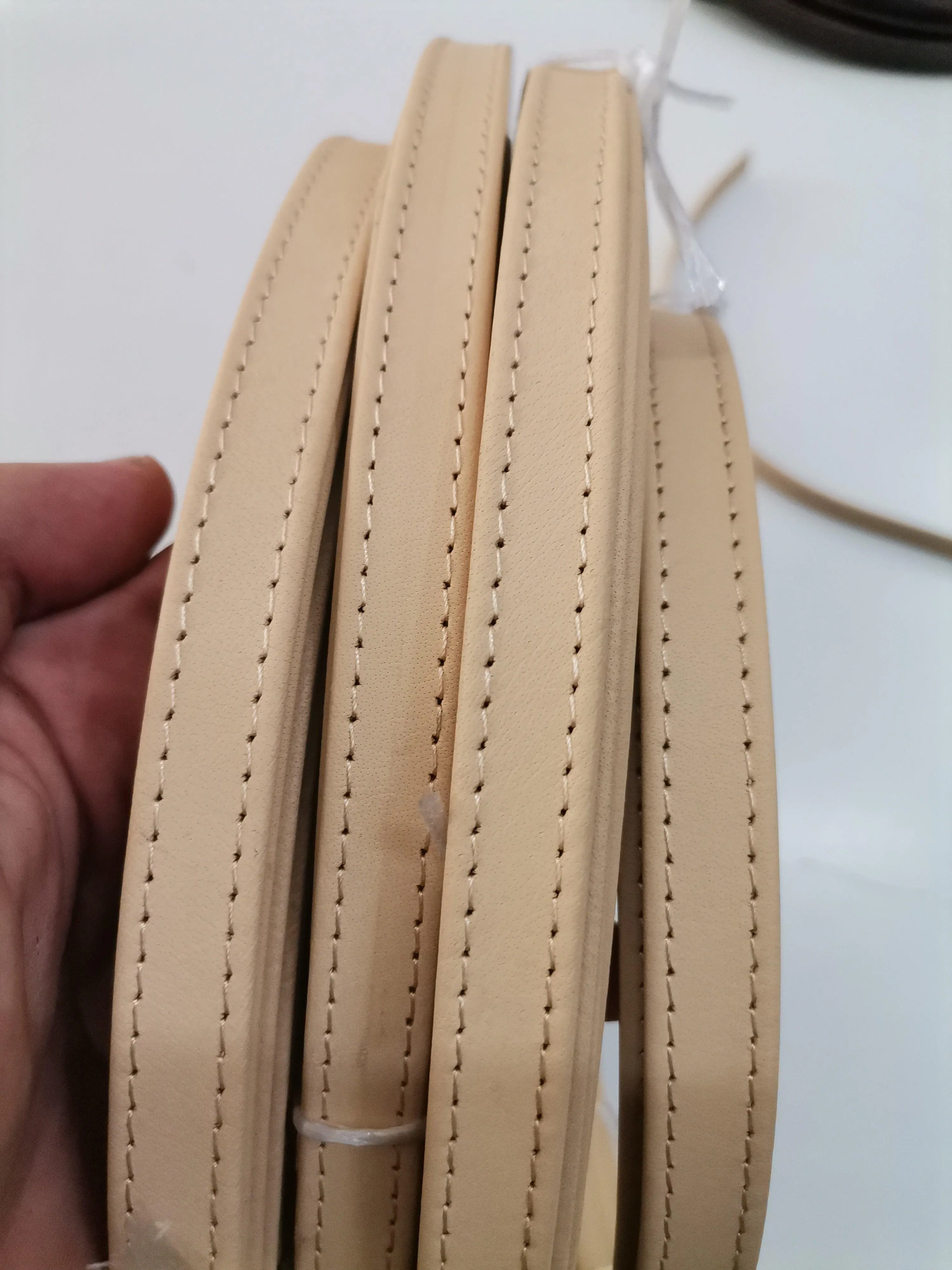 Leather straps width 1,5cm, Genuine full grain stitched leather straps, thickness 2,2mm(5 oz), Leather strips, Straps for bags and DIY