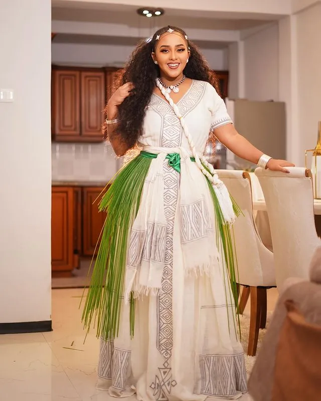 Light-Color Ashenda Dress Gorgeous Ethiopian Dress