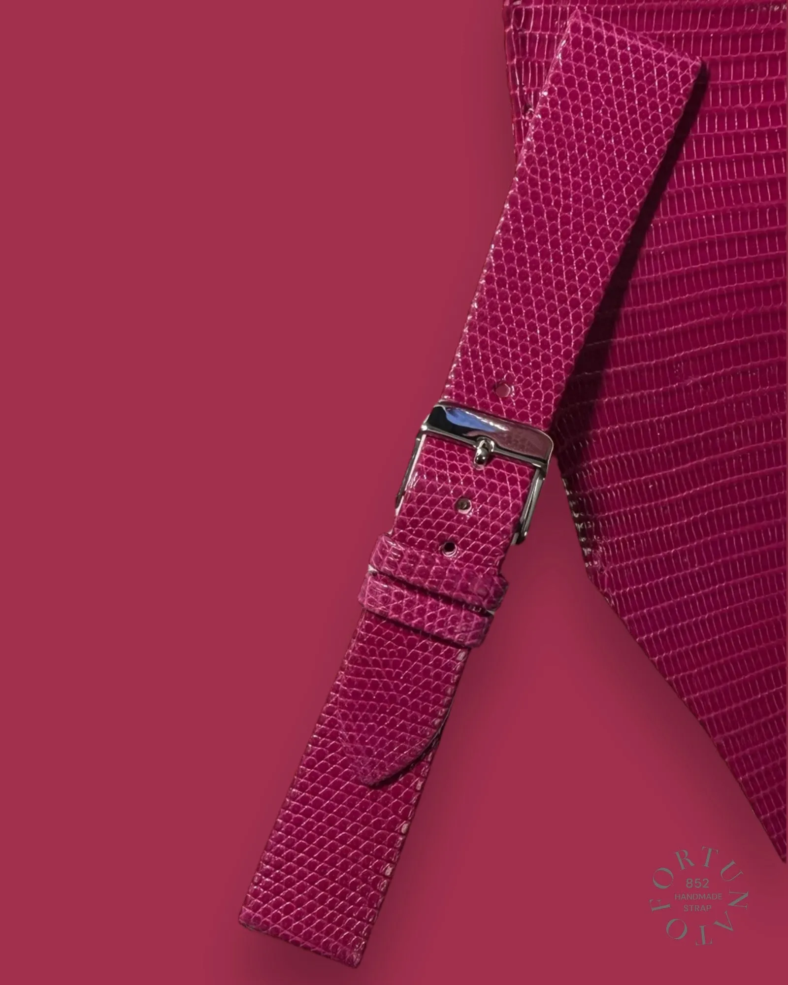 L.Red genuine Lizard strap