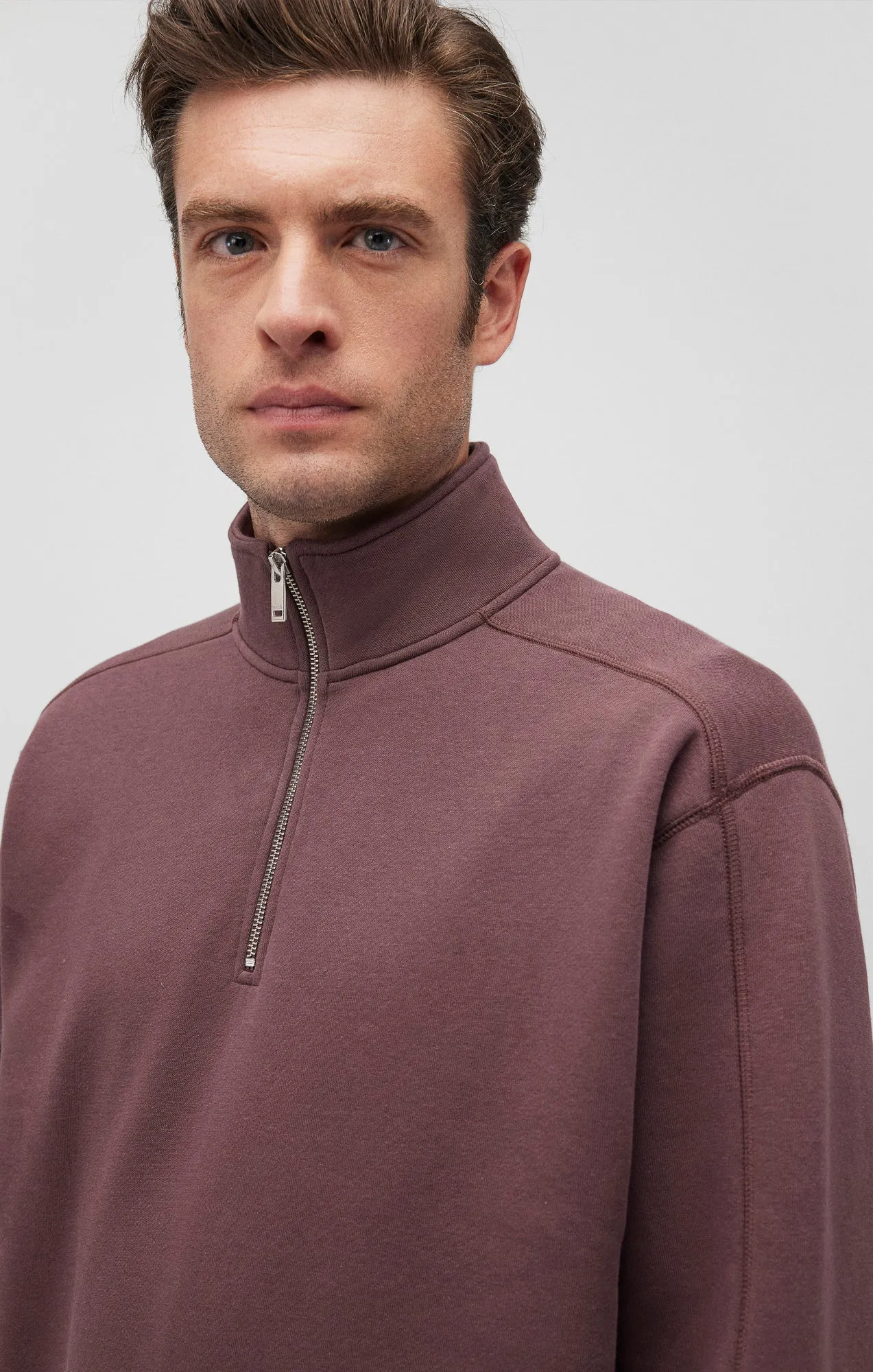 QUARTER ZIP SWEATSHIRT IN HUCKLEBERRY