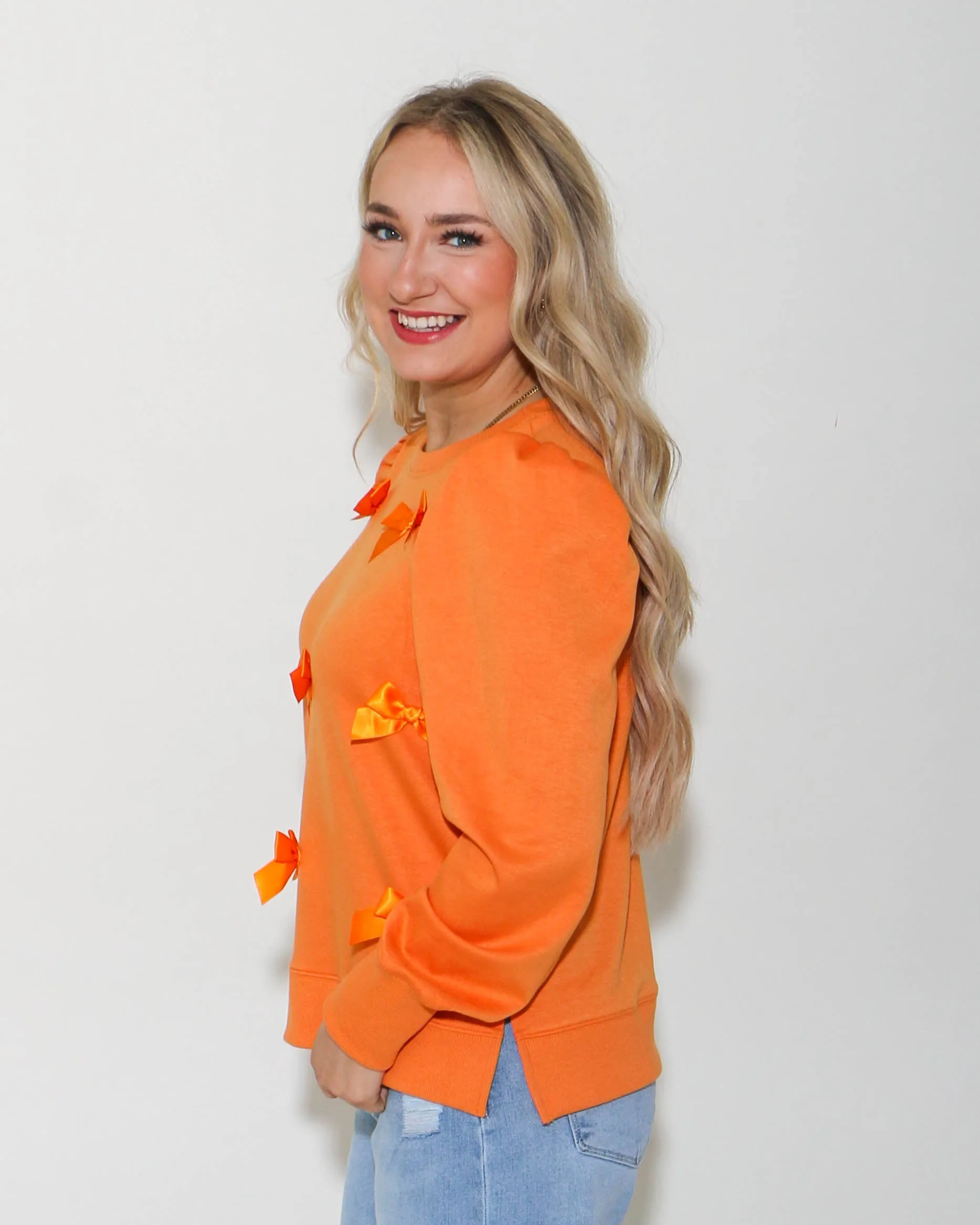 Solid Bow Ties Patch Sweatshirt Top in Orange