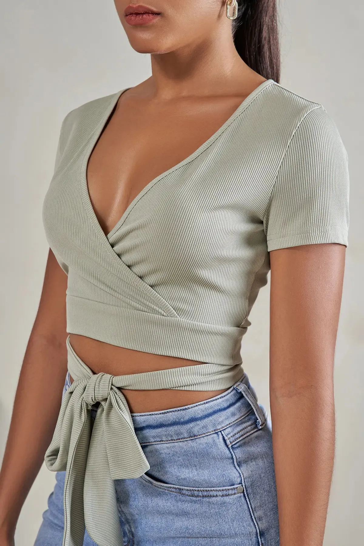 Women's Tie Front Cut Out Crop Top